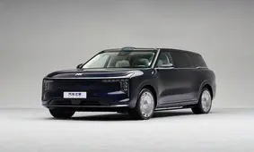 شاسی بلند LS9 روانه جمهوری آذربایجان می شود/ تصاویر