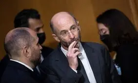 پولیتیکو: تحقیقات گسترده درباره راب مالی ادامه دارد/ مشخص نیست دامنه اتهامات نماینده بایدن در امور ایران تا چه اندازه وسیع است/ آیا ایران موبایل راب مالی را هک کرد؟