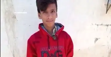 کودکی که جان ۶۰ نفر را نجات داد/ ویدئو