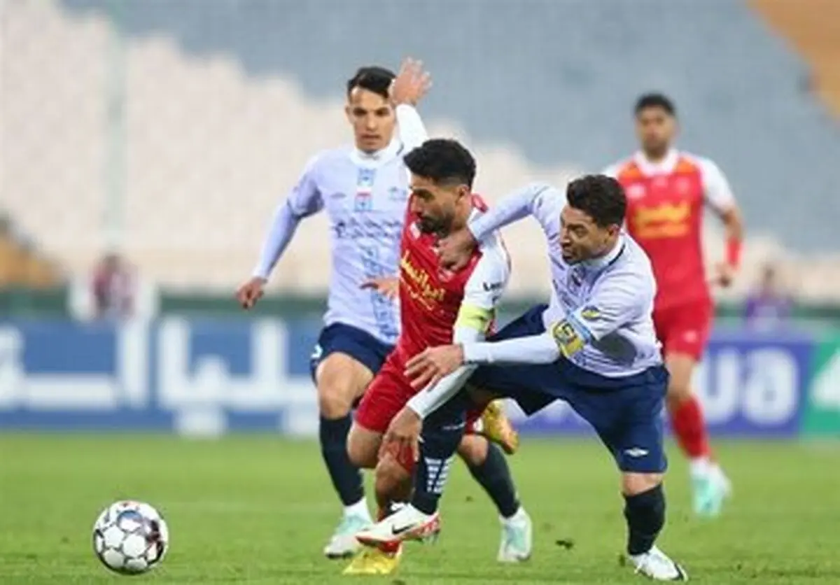 درگیری خلیل زاده با خبرنگاران در شب شکست تراکتور مقابل پرسپولیس