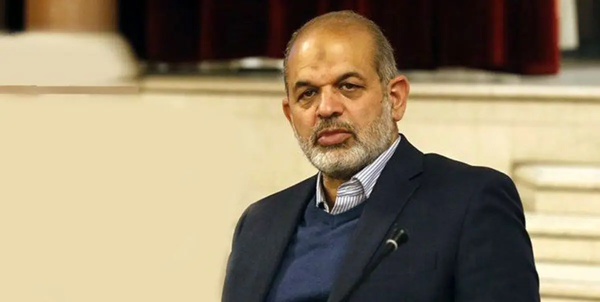  معاون سیاسی ام را عزل نکردم؛ مصلحت دید تا دیگر فعالیتی نداشته باشد/ هیچ‌کارمندی در ادارات نداریم که کشف حجاب کرده باشد