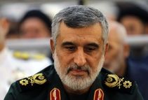  سفر در زمان؛ «سردار سلامی، حاجی زاده، سیاری، فدوی، موسوی» در بیت رهبری؛ سال 93/ عکس

