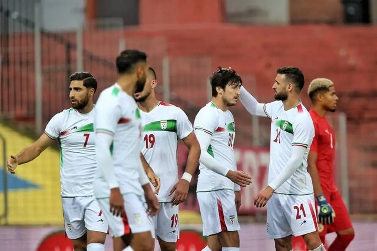 دفاع تیم ملی فوتبال ایران بی نقص است/ خط حمله‌مان مشکل هماهنگی دارد

