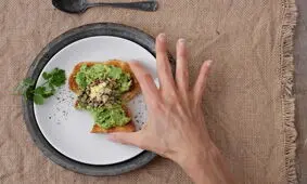 خطرات «رژیم غذایی بسیار کم کالری»