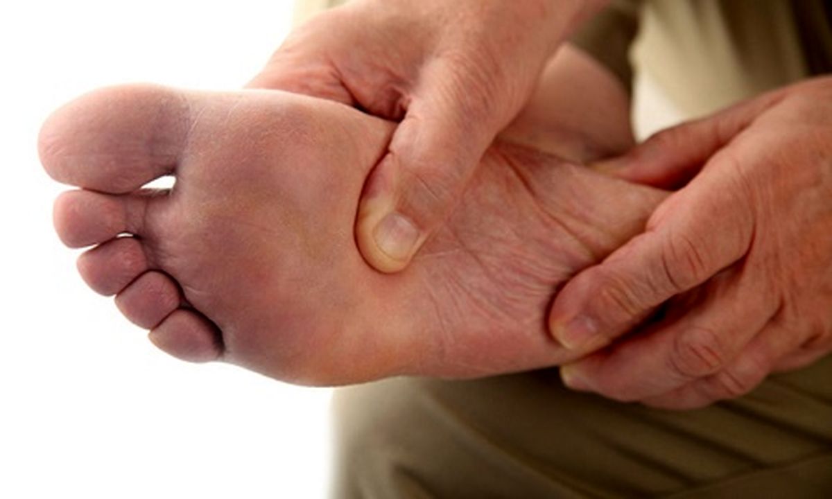 چرا پایِ آدم خواب میرود؟