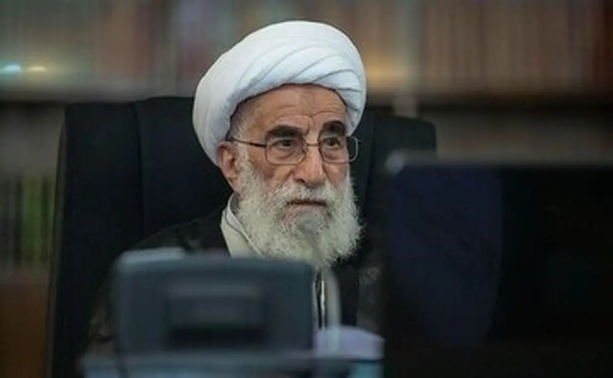 احمد جنتی اجرای صحیح قانون اساسی را خواستار شد