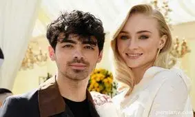 بازیگر مشهور «بازی تاج و تخت» در کنار همسرش