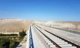 افتتاح خط راه‌آهن اردبیل به میانه به طول ۱۷۳ کیلومتر توسط پزشکیان
