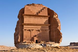 مدائن صالح، جاذبه گردشگری و باستان شناسی در مدینه