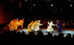 استقبال زومرهای ایرانی از نمایش یک قهرمان موسیقی/ پیام «بتهوون» تماشاگران را به تشویق واداشت 