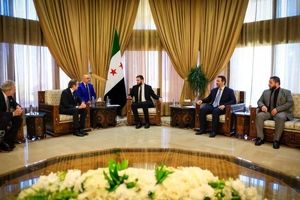 دیدار گروسی با جولانی در دمشق و امضای توافق‌نامه همکاری آژانس با سوریه

