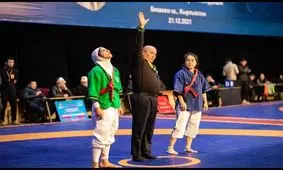 ملی‌پوش کشتی زنان: امتیازاتم را پاک کردند و دست حریفم را بالا بردند

