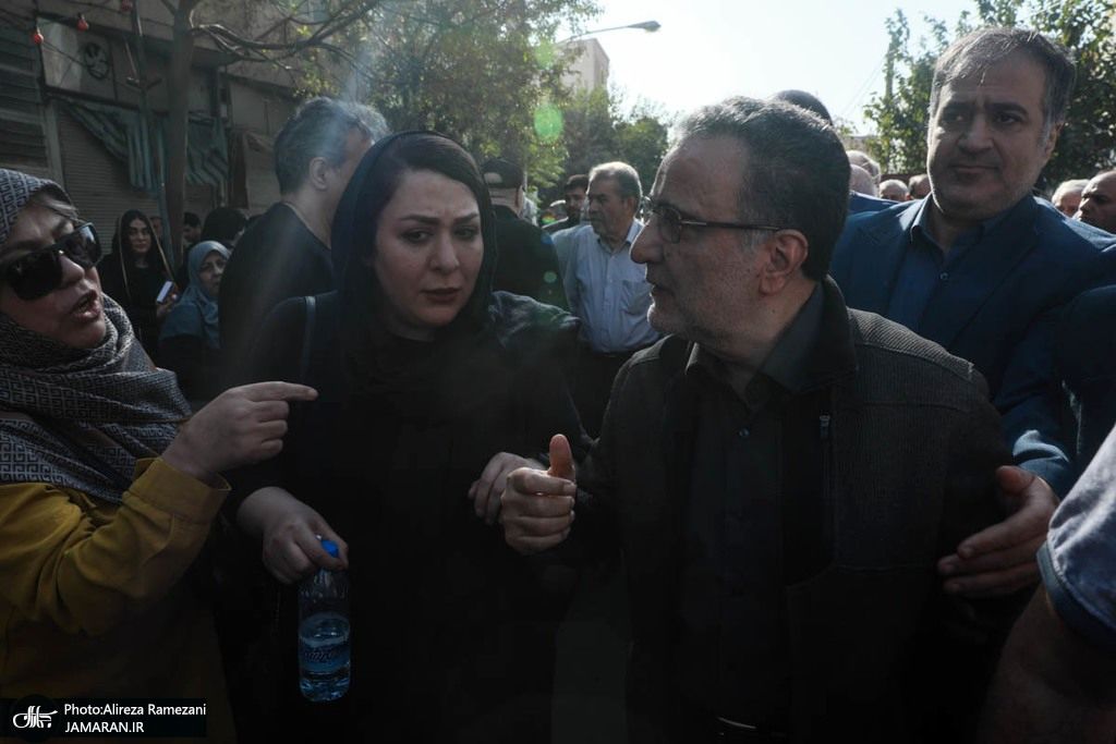 تصاویر: مراسم تشییع برادر سید مصطفی تاجزاده