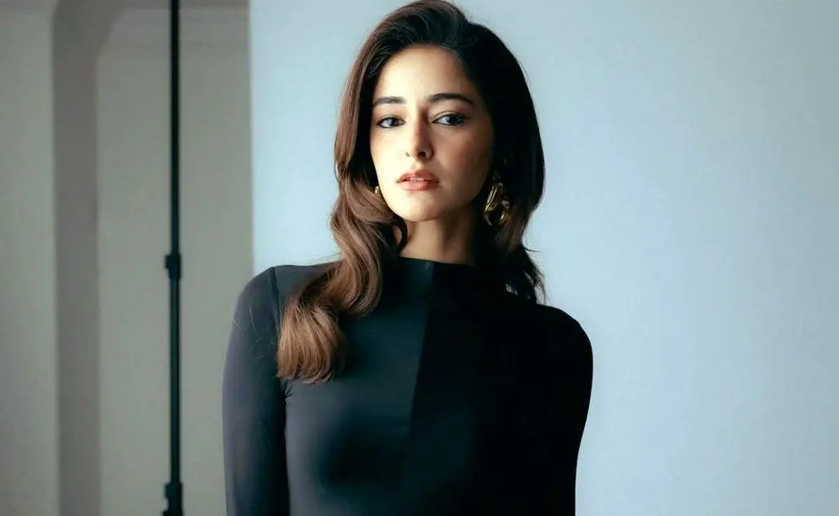 تابستانی که زیبا شدم  | چرا همه دارند درباره این زن حرف می‌زنند؟ | قدرتمندترین ستاره نسل Z  | آنانیا پاندی کیست؟