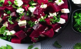طرز تهیه سالاد لبو و خیار