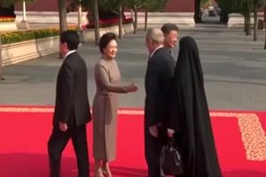 شکوری راد: دست ندادن پزشکیان با همسر رهبر چین، کار خلاف شرعی بود/ باهنر: حالا من نمی‌دانم/ شکوری‌راد: شما هم می‌دانید، اما جرات نمی‌کنید بگویید/ امام موسی صدر یک آدم مجتهدی بود اما دست می داد/ ویدئو