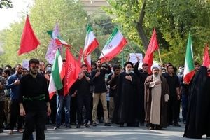 تجمع اساتید و مدافعان سلامت در گرامیداشت شهدای شاهچراغ و تجدید بیعت با انقلاب