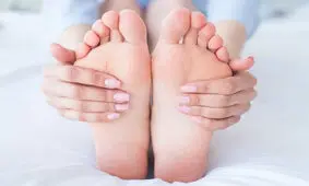 اگر پاهایتان درد می‌‎کند، بخوانید 