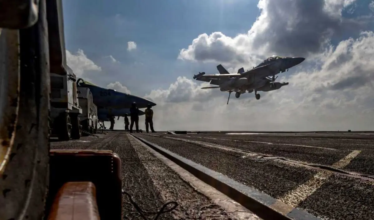 آیا آمریکا بدون توافق به جنگ با ایران می‌رود؟ |  تغییر توجیه‌ها؛ نشانه‌ای آشنا از جنگ‌های ناموجه | جنگی که توجیهش گم شده است