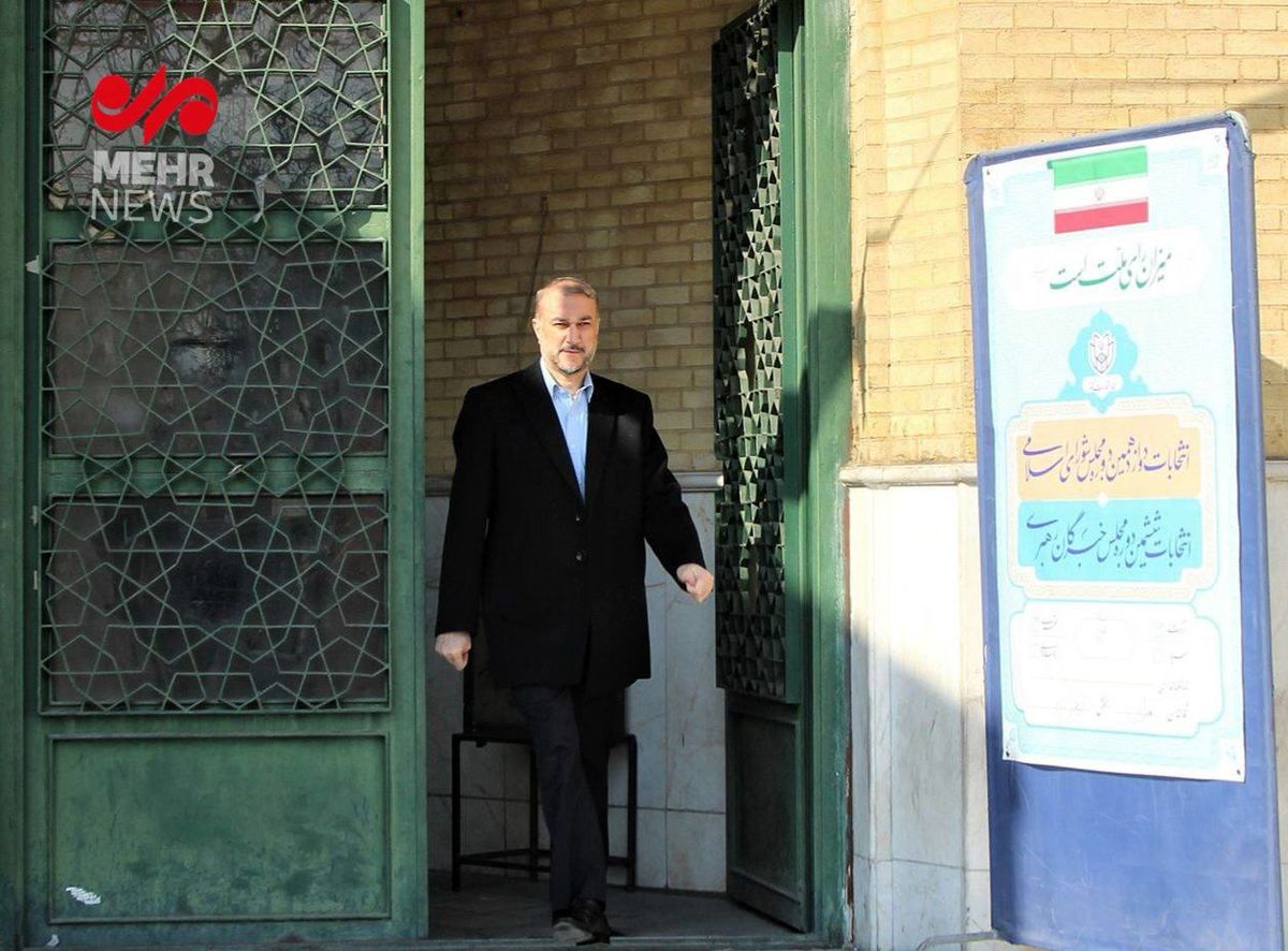 تصاویری از آخرین حضور شهید امیرعبداللهیان در انتخابات