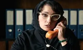 بازیگر «تاسیان»: سعی کردم یک منشی کلیشه‌ای نباشم؛ مرگ «منوچهر» سخت‌ترین لحظه بازی‌ام بود