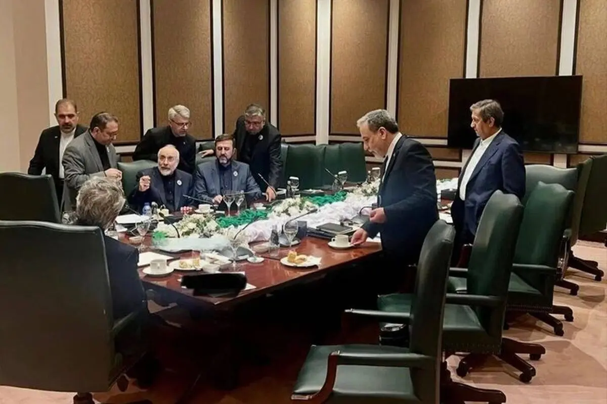 عضو تیم رسانه‌ای مذاکرات اسلام‌آباد: تا اموال ایران آزاد نشود وارد مرحله بعدی نمی‌شویم

