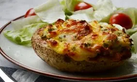 آشپزی در ماه رمضان/ سیب زمینی شکم پر/ ویدئو