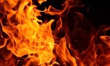 ۳ مصدوم در پی حریق ساختمانی مسکونی در خیابان پیروزی تهران/ ویدئو

