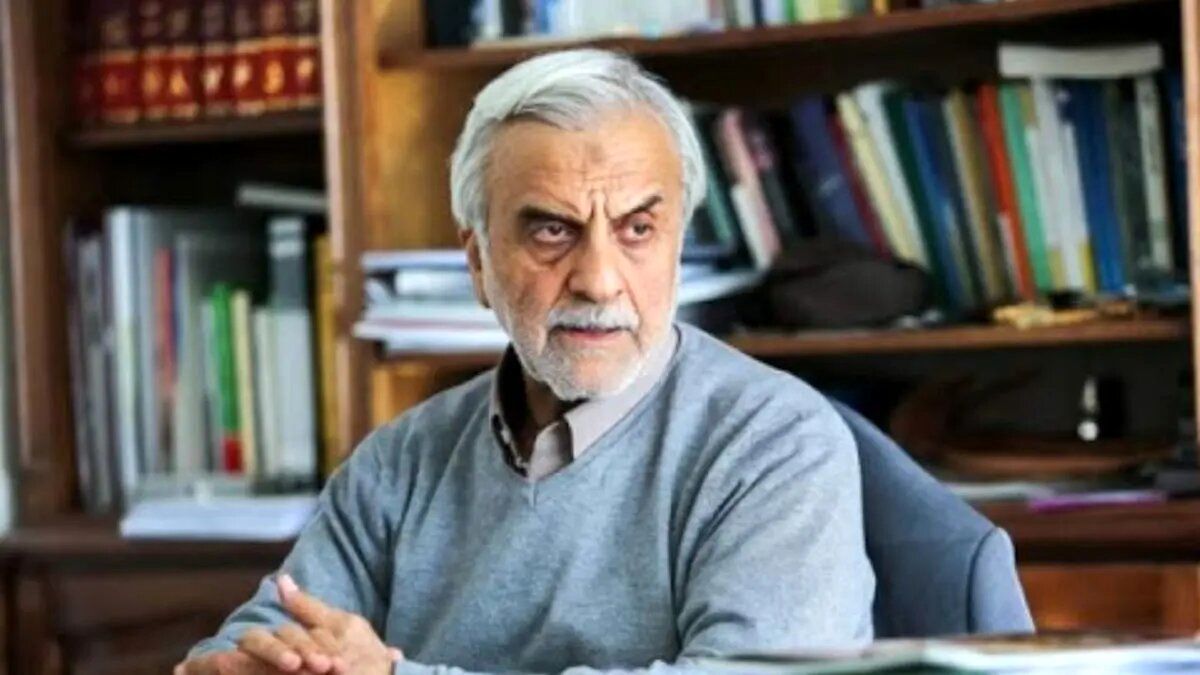 در سطوح بالای مملکت تاخیر در تصمیم‌گیری داریم/ قرار نیست که  مملکت را فدای متحدین کنیم/ تمام فروش مملکت ما دست هیچ بانکی نیست، چون همه بانک‌ها را تحریم کرده‌ایم و گفته‌ایم که ما FATF را قبول نداریم