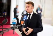 ماکرون: از تغییر نظام سیاسی ایران حمایت نمی‌کنم/ این مردم هستند که رهبران خود را تغییر می‌دهند/ ایران درباره مردم خود، زندانیان و از سرگیری مذاکرات مورد انتظار، مسئول است