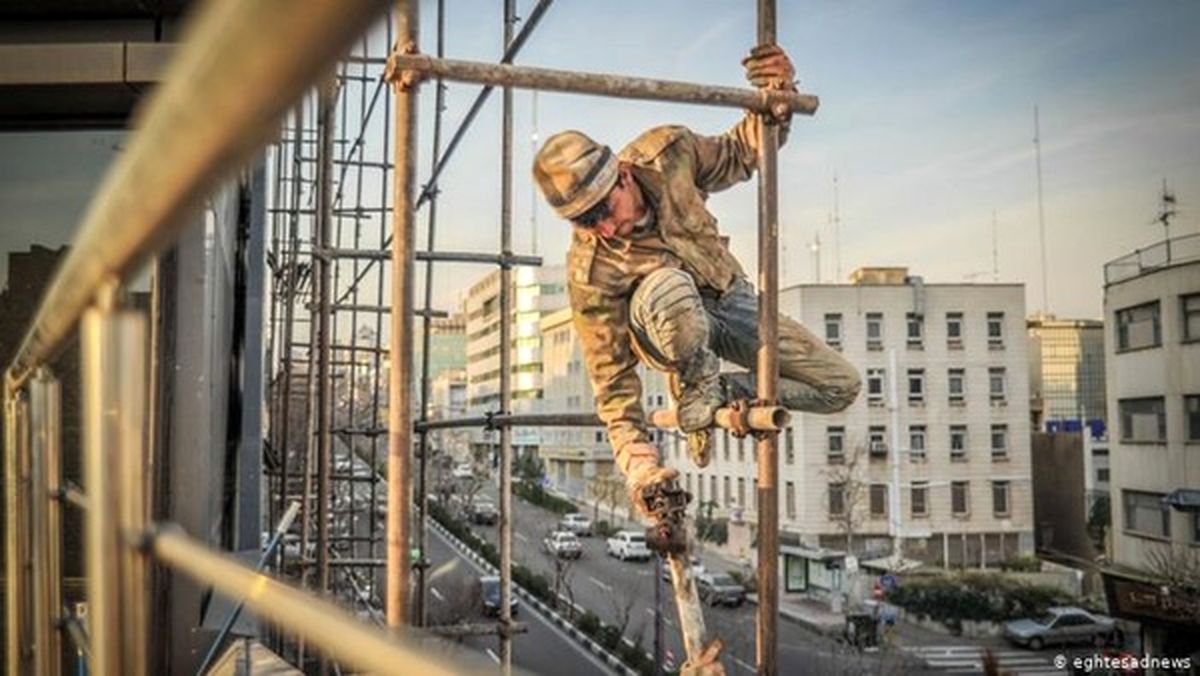 بیش از نیمی از کارگران ساختمانی تحت پوشش بیمه نیستند/ 50 درصد از حوادث کار سهم ده درصد از کارگران است