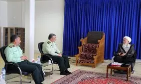 جلوی غارت و اختلاس بعضی از مسئولین گرفته شود تا نظام آسیب نبیند