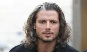 ارسال پیامک بدحجابی برای مهاجم سابق پرسپولیس/ آرفی را با یک خانم اشتباه گرفتند