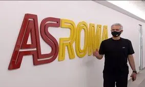 رونمایی آقای خاص از تتوی خاص