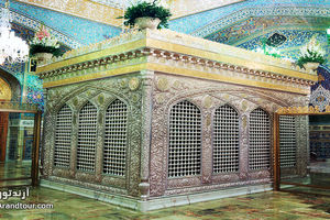 پیکر مطهر امام رضا (ع) دقیقا کجا دفن شده‌است؟/ ویدئو