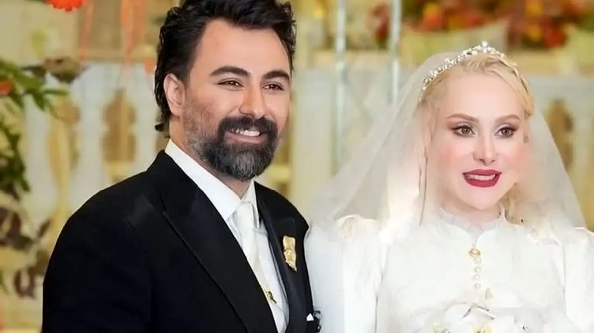 رقص بابک انصاری پیش از مراسم ازدواجش با آرام جعفری