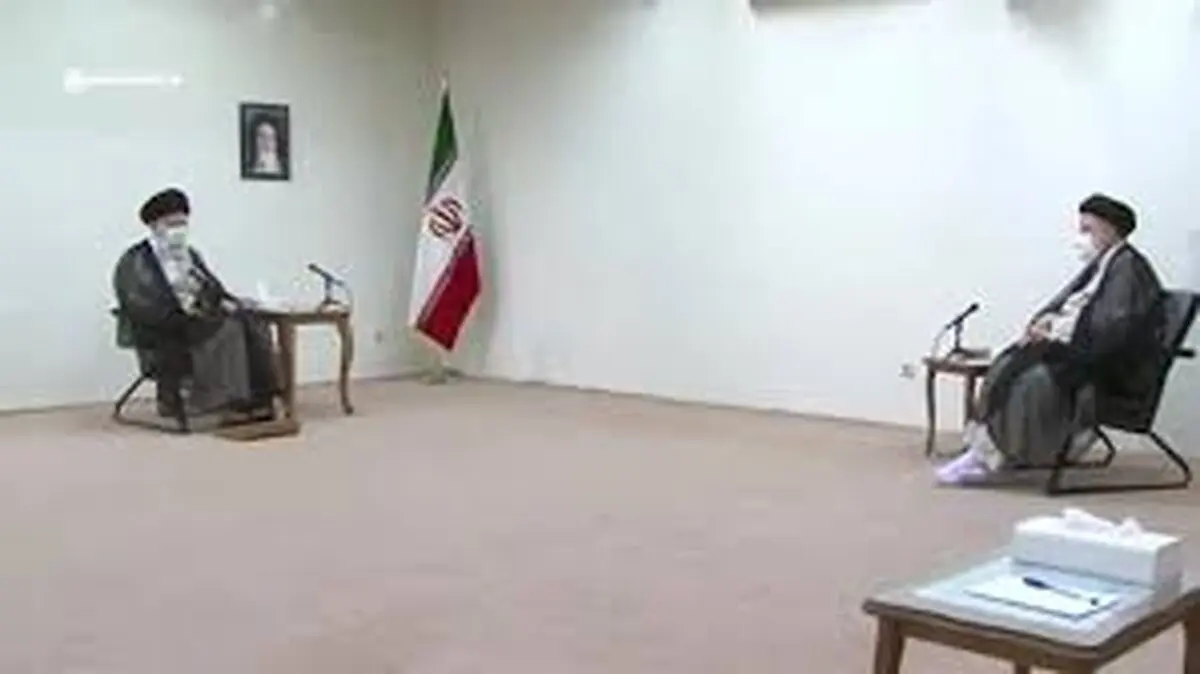 لحظه دیده‌نشده از اولین جلسه شهید رئیسی با رهبر انقلاب پس از انتخابات/ ویدئو