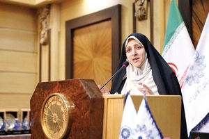 زنان زیر سایه بی قانونی؛ ۱۴ سال انتظار برای امنیت