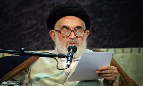 آیت‌الله العظمی دستغیب: روی قانون حجاب خط قرمز بکشید/ این قانون خلاف شرع است