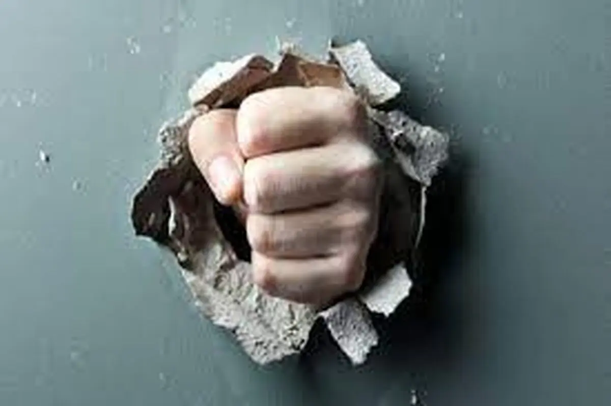 پنج ماده غذایی اثرگذار بر کنترل خشم