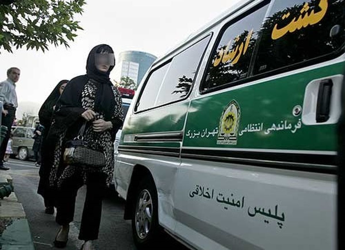 وظیفه گشت ارشاد با حجاب کردن مردم نیست؛ ضمانت اجرای قانون است