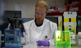 آیا یک آزمایشگاه سری در انگلستان می‌تواند همه‌گیری‌های آینده را متوقف کند؟