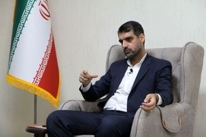 توجیه نماینده قم برای توهین به ظریف در مجلس/ محمد منان رئیسی: «غلط کردی» کمترین عبارت بود و استحقاقش را داشت

