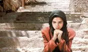 پخش «بودن یا نبودن» کیانوش عیاری با بازی عسل بدیعی در روز اهدای عضو