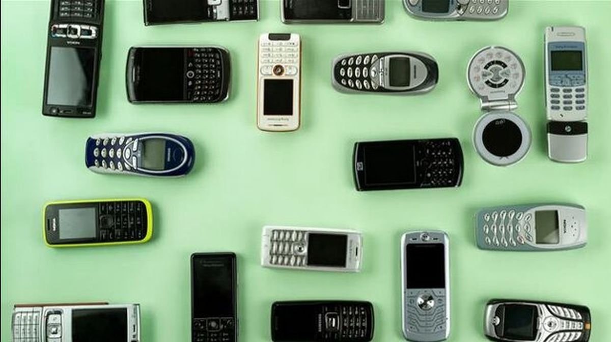 عجیب ترین تلفن های همراه تاریخ