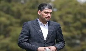 پاسخ تند مدیرعامل پرسپولیس به هاشمیان؛ قبل از اینجا، کجا سرمربیگری کردی؟