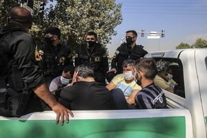 ۱۰ نفر از اراذل و اوباش در اردبیل دستگیر شدند