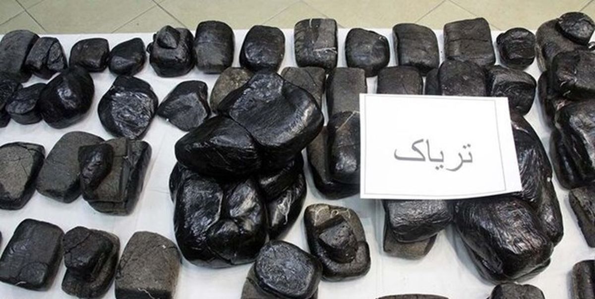 کشف تریاک در دستگیری دو توزیع کننده مواد مخدر