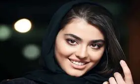 جلف بازی ریحانه پارسا در متروی استانبول