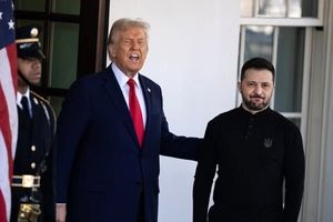 ترامپ: اگر دیدار با زلنسکی خوب پیش برود، آماده دیدار سه‌جانبه با پوتین می‌شویم/ رئیس‌جمهور اوکراین قرار است عصر دوشنبه به کاخ سفید بیاید